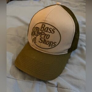 Bass Pro Shop Grey/Green Hat